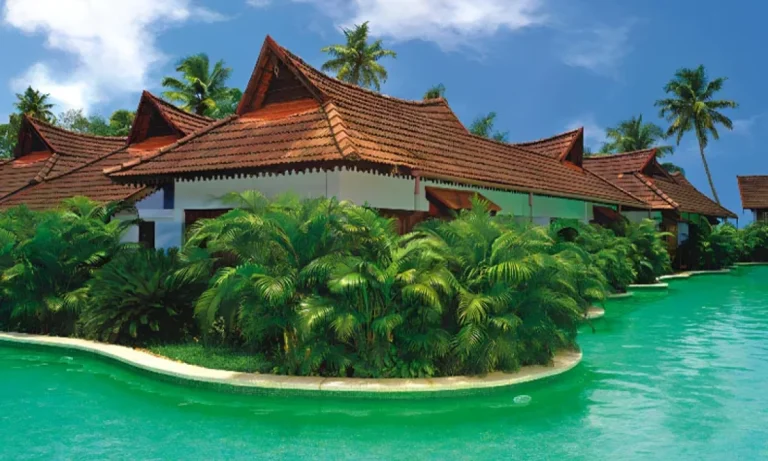 Top-10-Beautiful-Towns-and-Cities-to-Visit-in-Kerala-1200x720